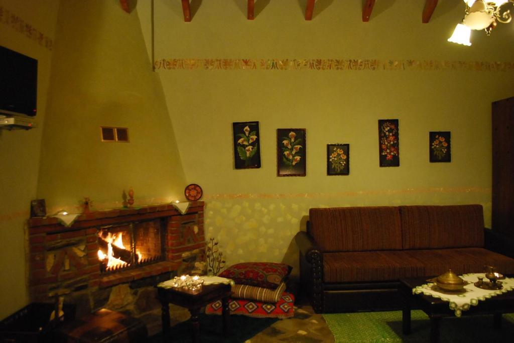 Tzivaeri Apartment Likodhromion