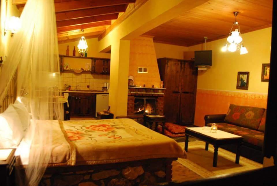 Tzivaeri Apartment Likodhromion